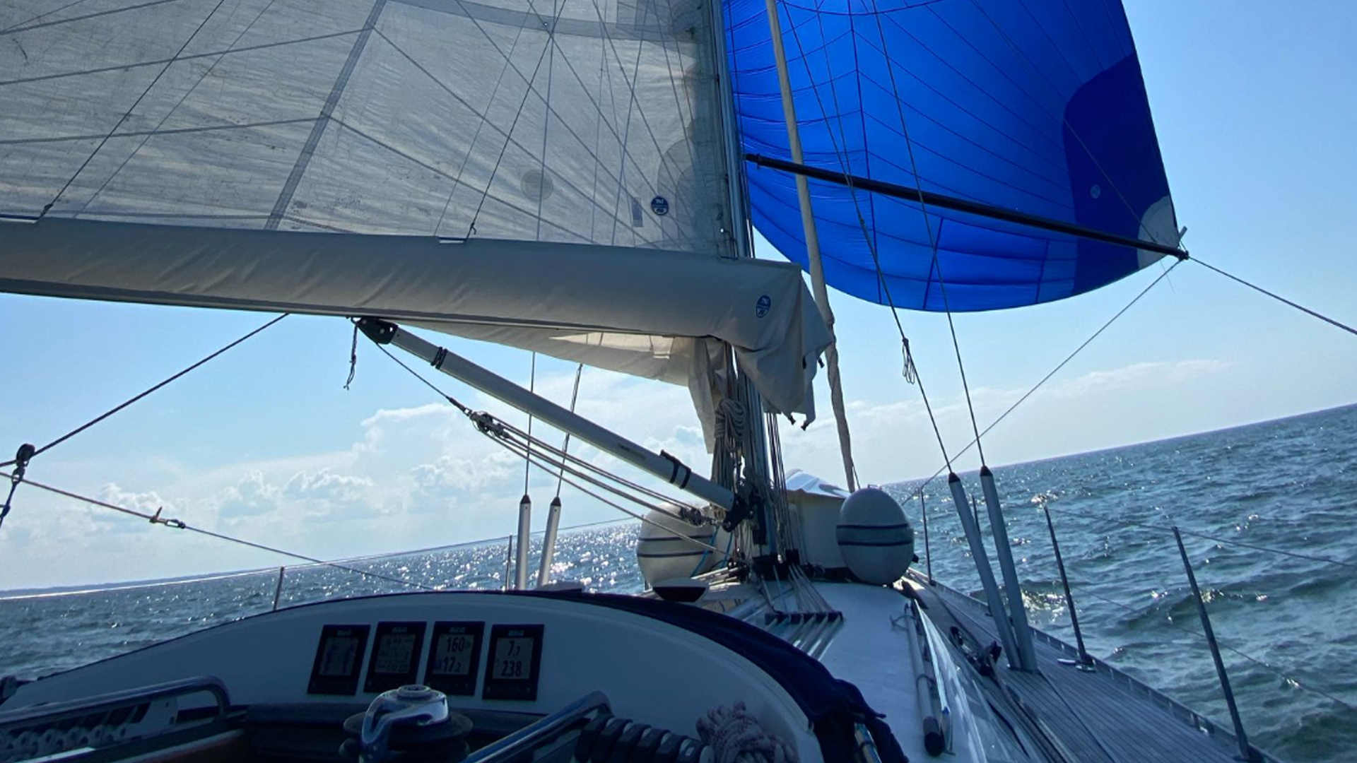 Yksityinen adventure-sailing